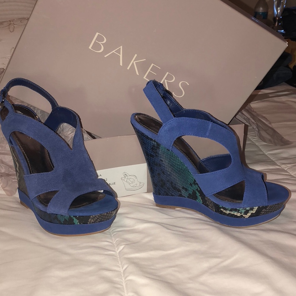 Bakers blue wedges